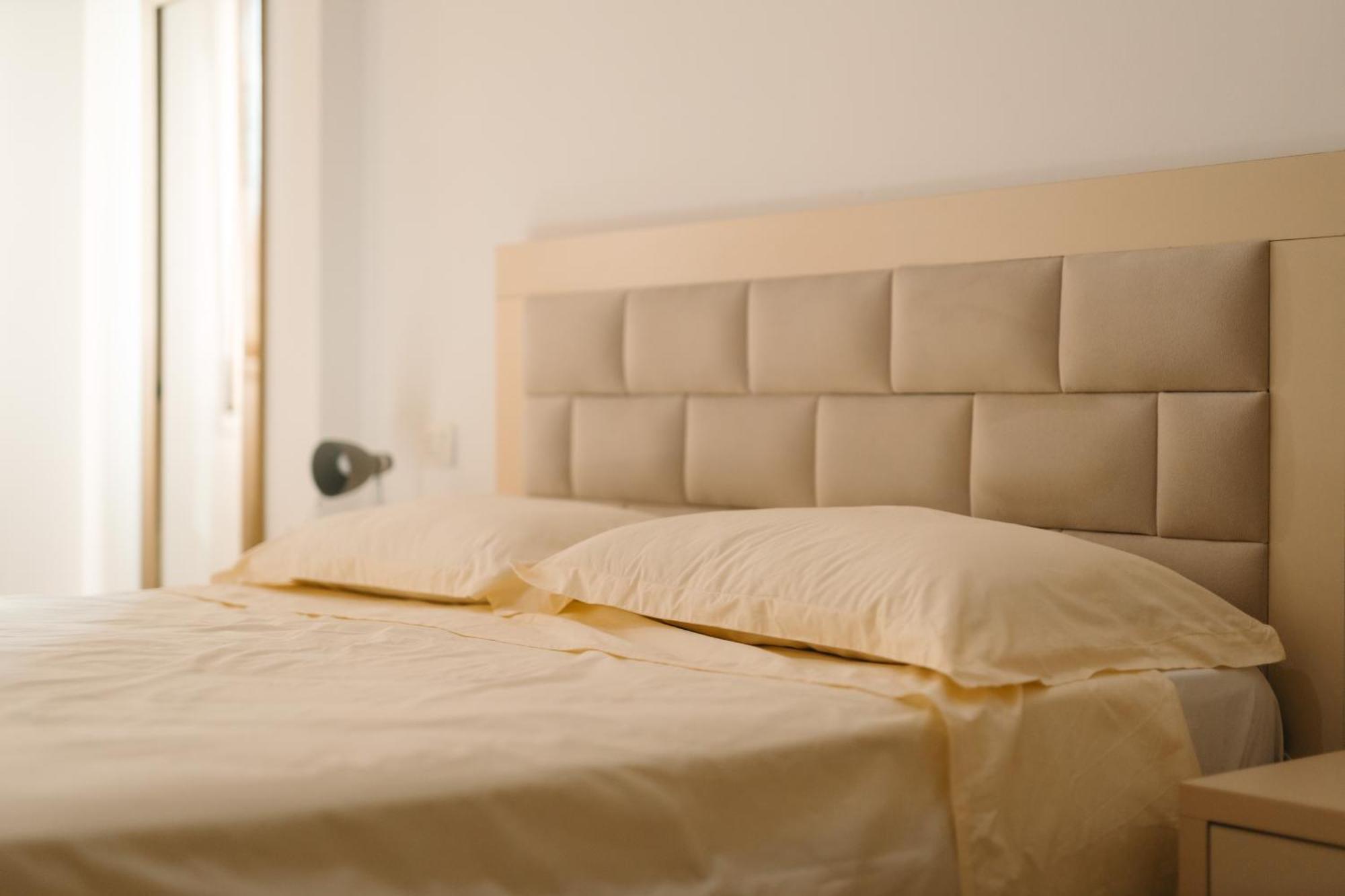 Rs Place 1-Bedroom Apartment Тирана Екстер'єр фото